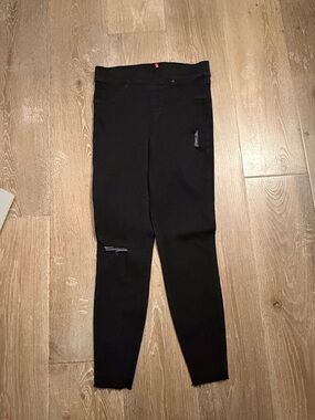 SPANX Black Skinny Jeans with Subtle Rips